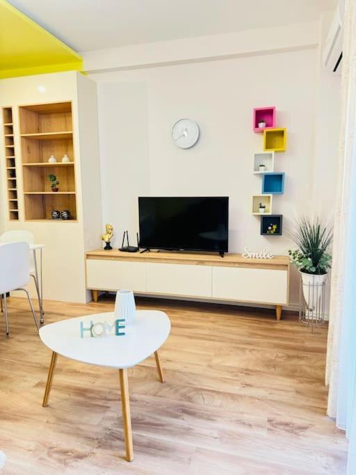 Yellow Apartment Durrës Eksteriør billede
